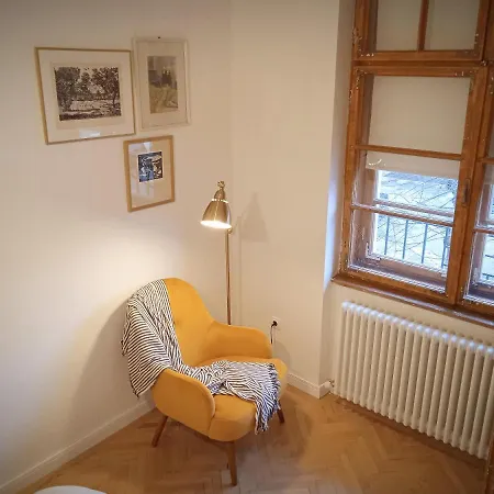 Good Mornings Apartment *
